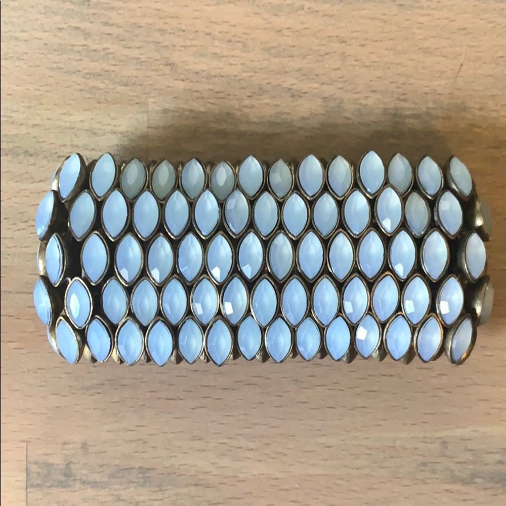 Stretchy bracelet